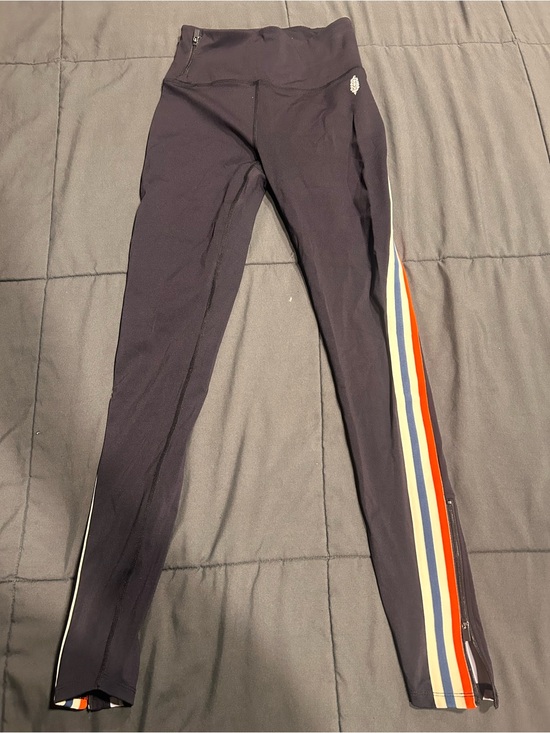 FP Movement by Free People Pants - Free People Movement Stripe Navy, Blue, White & Orange Leggings size xs